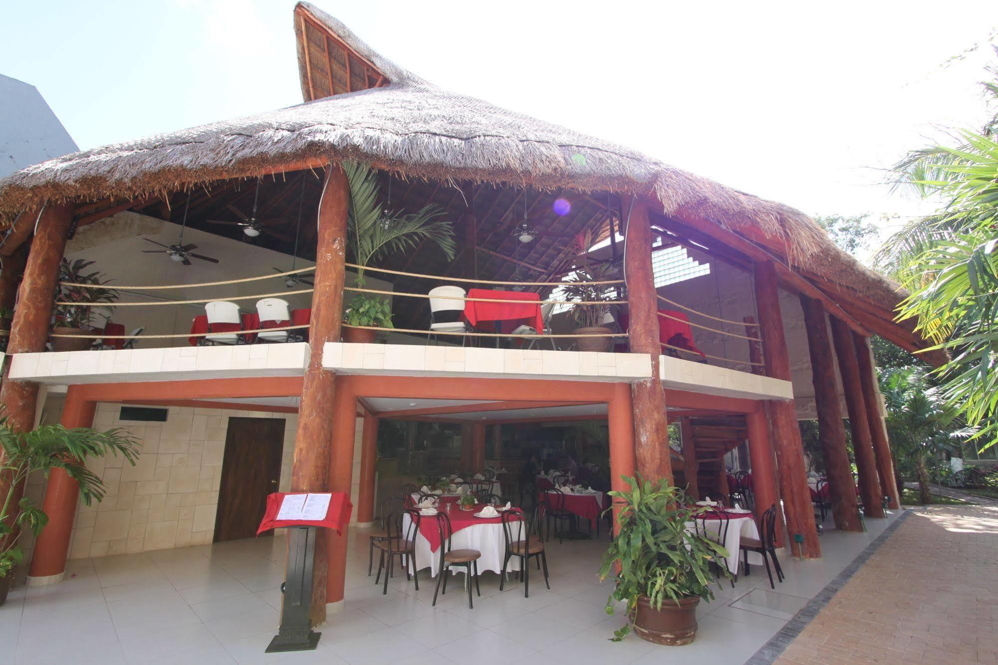 Hotel Plaza Caribe Cancún Exteriör bild